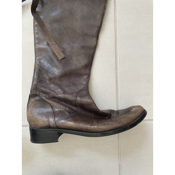 Charles David Boots Women Sz 38.5/8.5/9 Flat Knee High Leather Distressed FLAW - Picture 2 of 8